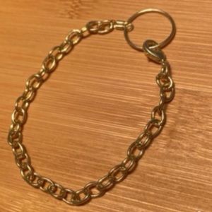 Gold chain bracelet